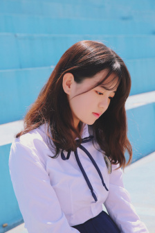 《蜜汁樱桃》作者:苦咖啡